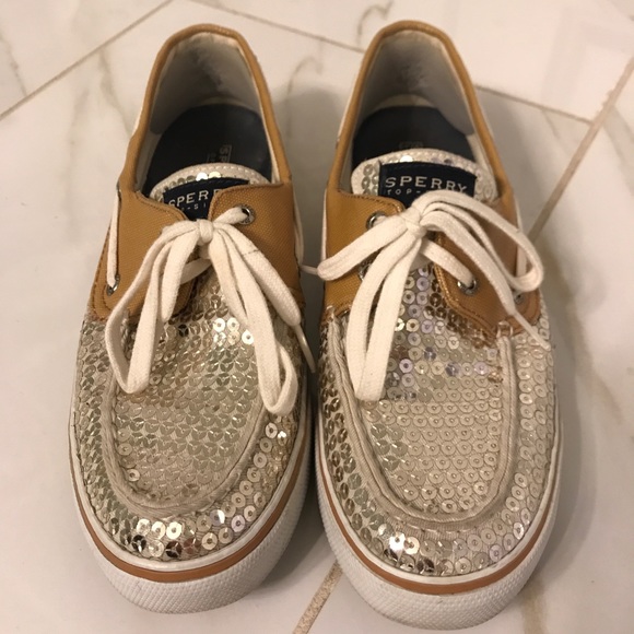 sequin sperrys